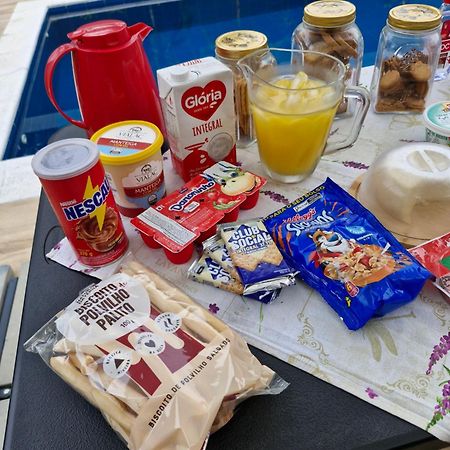 Suite Em Casa Familiar Da Mirian Нитерой Экстерьер фото